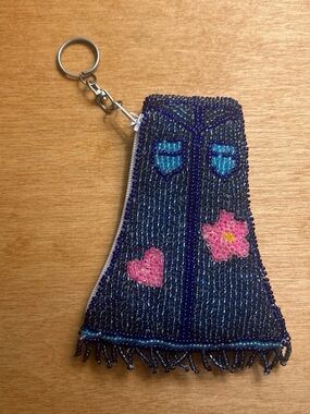 Two's Company Navy Beaded Key & Card Holder with Pink Flower and Heart